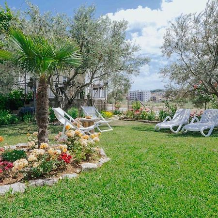 Sea Garden Apartments Dobra Voda Exterior photo