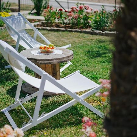 Sea Garden Apartments Dobra Voda Exterior photo